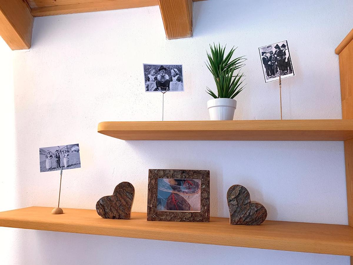 Apartment Hanile Sarentino Luaran gambar